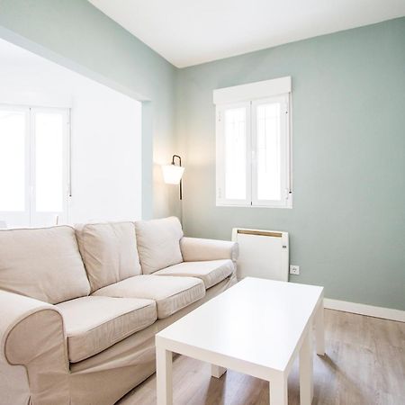 Apartamentos Tetuan Sandino Madrid Extérieur photo