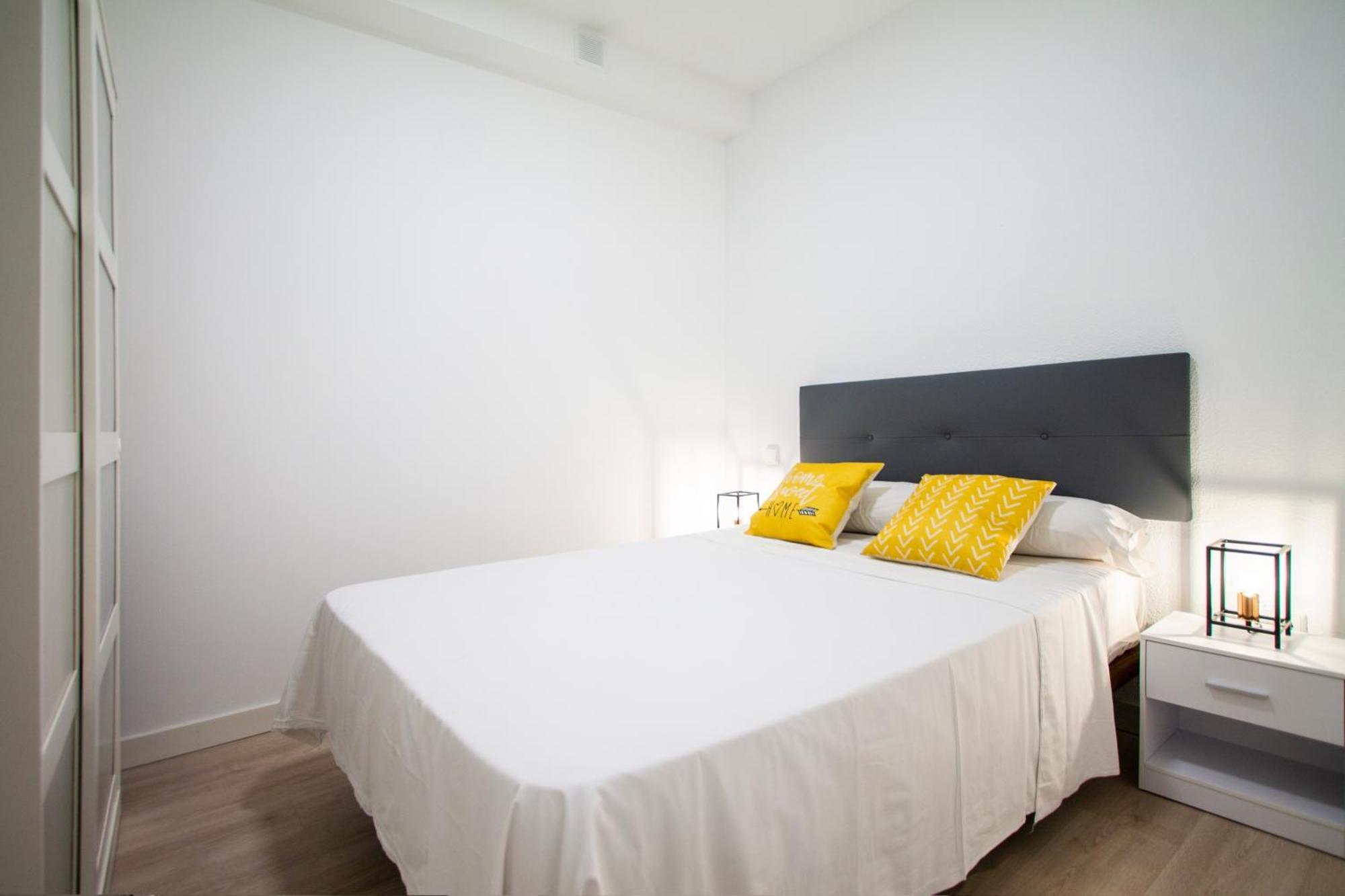 Apartamentos Tetuan Sandino Madrid Extérieur photo