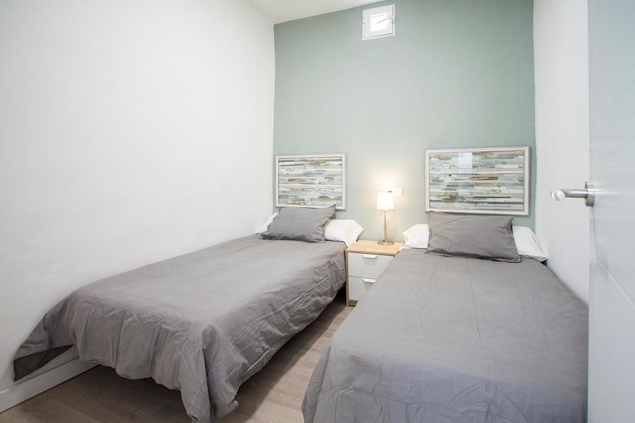 Apartamentos Tetuan Sandino Madrid Extérieur photo