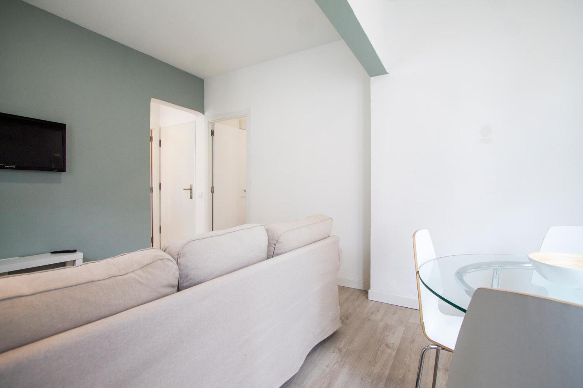 Apartamentos Tetuan Sandino Madrid Extérieur photo