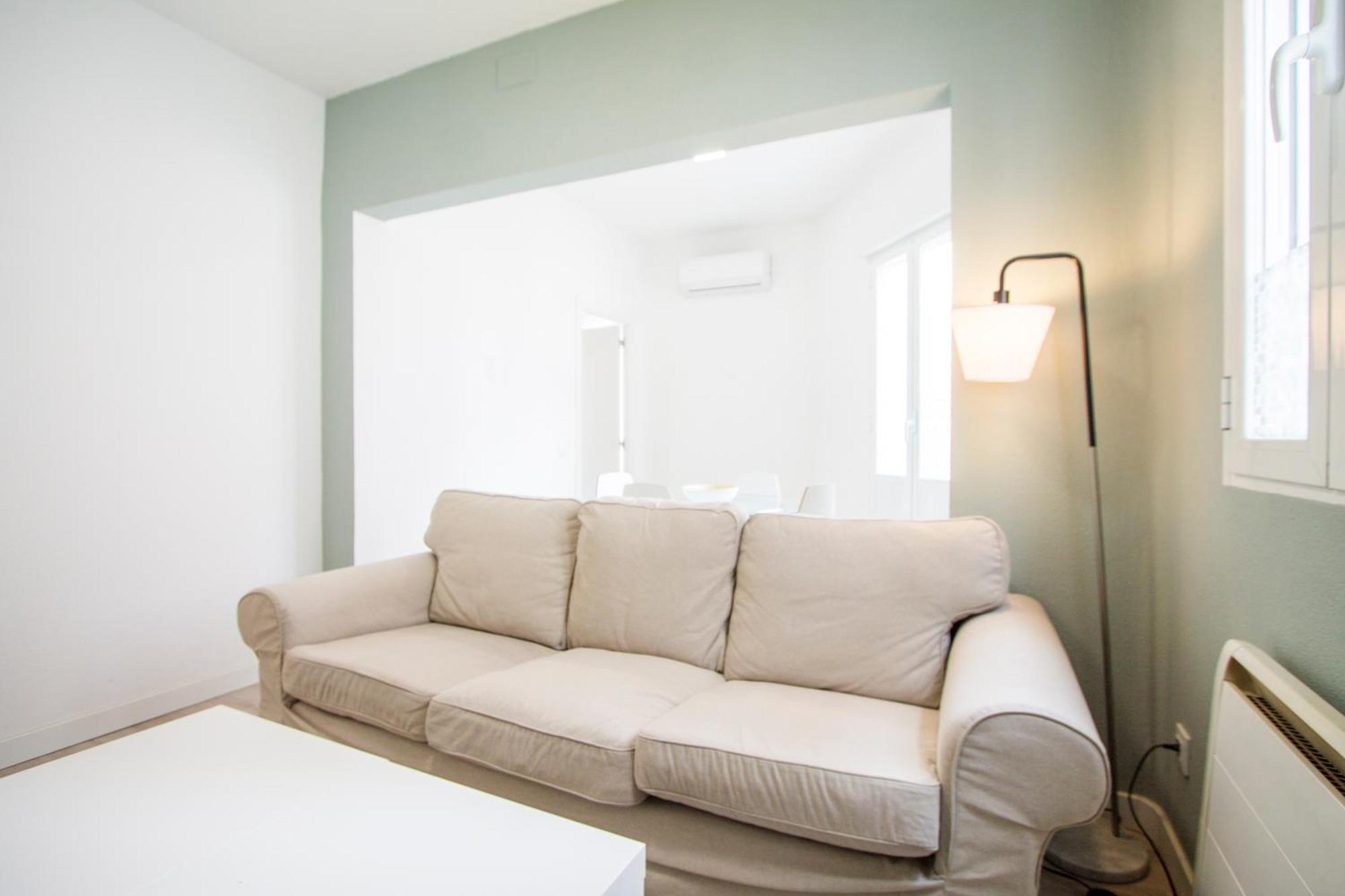 Apartamentos Tetuan Sandino Madrid Extérieur photo