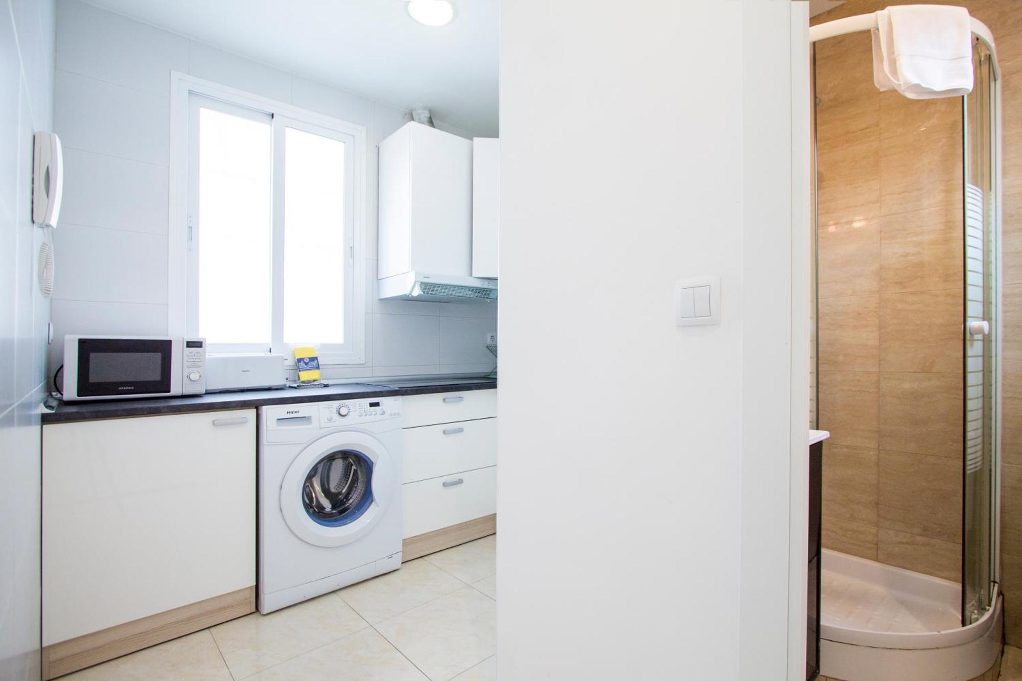 Apartamentos Tetuan Sandino Madrid Extérieur photo